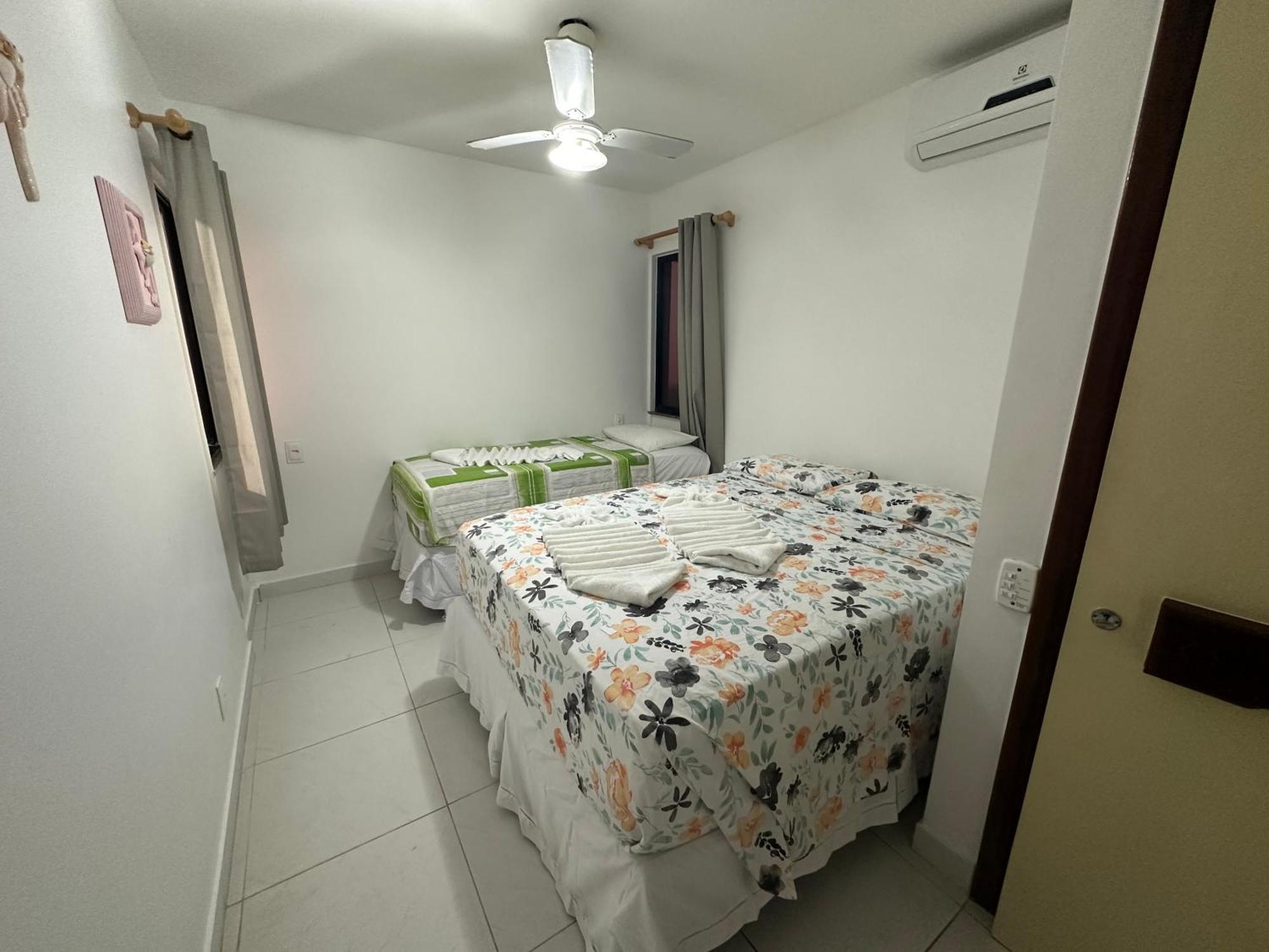Camassari Flat Guarajuba 4 Quartos Terreo A Beira Mar - Pe Na Areia - Governanca Com Arrumadeira E Wi Fi Inclusos מראה חיצוני תמונה