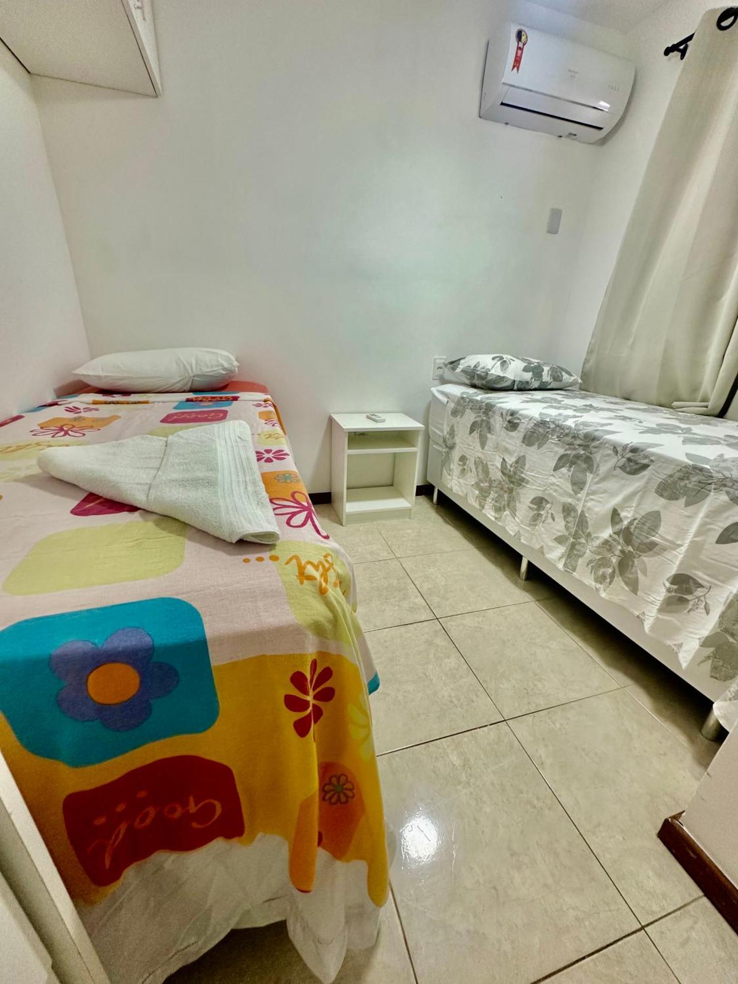 Camassari Flat Guarajuba 4 Quartos Terreo A Beira Mar - Pe Na Areia - Governanca Com Arrumadeira E Wi Fi Inclusos מראה חיצוני תמונה